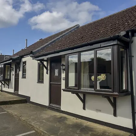The Whitestonecliffe 2* Sutton (North Yorkshire)