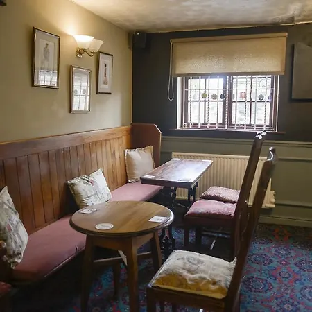 Inn The Whitestonecliffe Sutton (North Yorkshire)