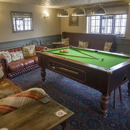 The Whitestonecliffe Inn